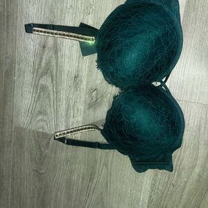 Victoria's Secret Dark Green Lace Bra